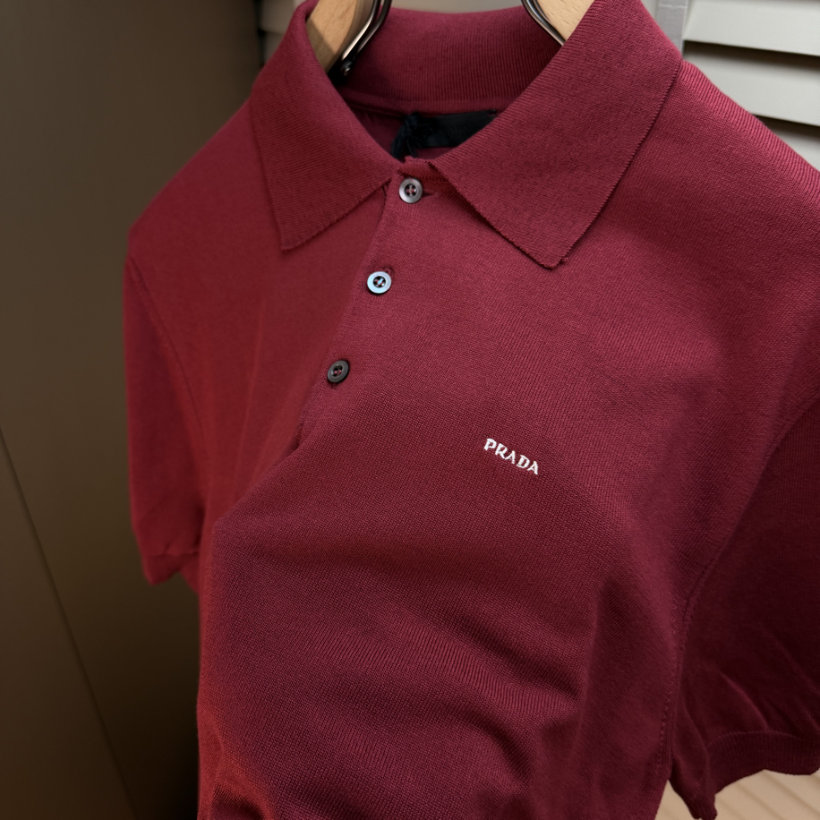 Prada Polo Yaka