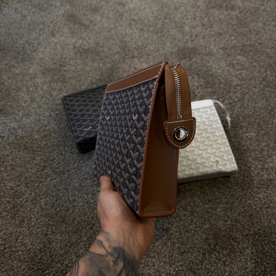 Goyard Clutch