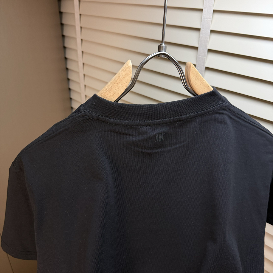 Ami Paris T-Shirt
