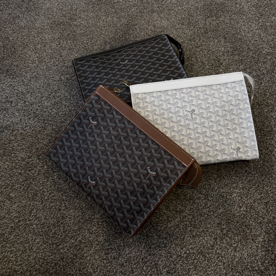 Goyard Clutch