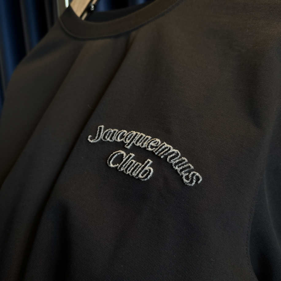 Jacquemus T-Shirt