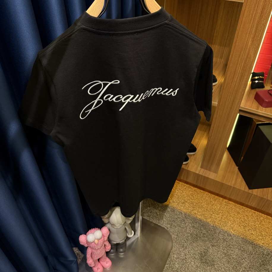 Jacquemus T-Shirt