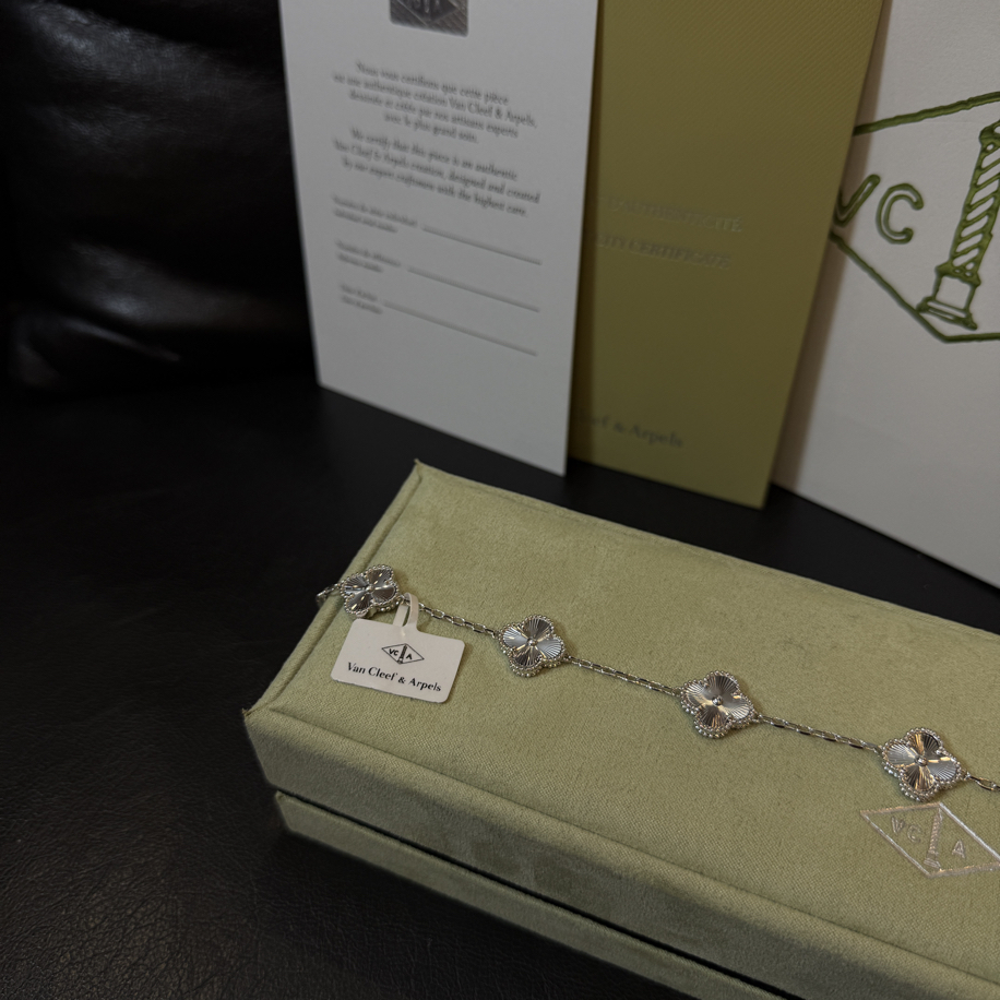 Van Cleef Gümüş
