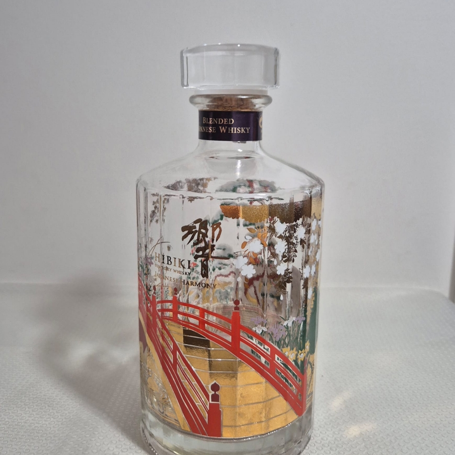 HIBIKI JAPANESE HARMONY WHISKY 100. YIL VERİSYONU 70 cl BOŞ ŞİŞESİ