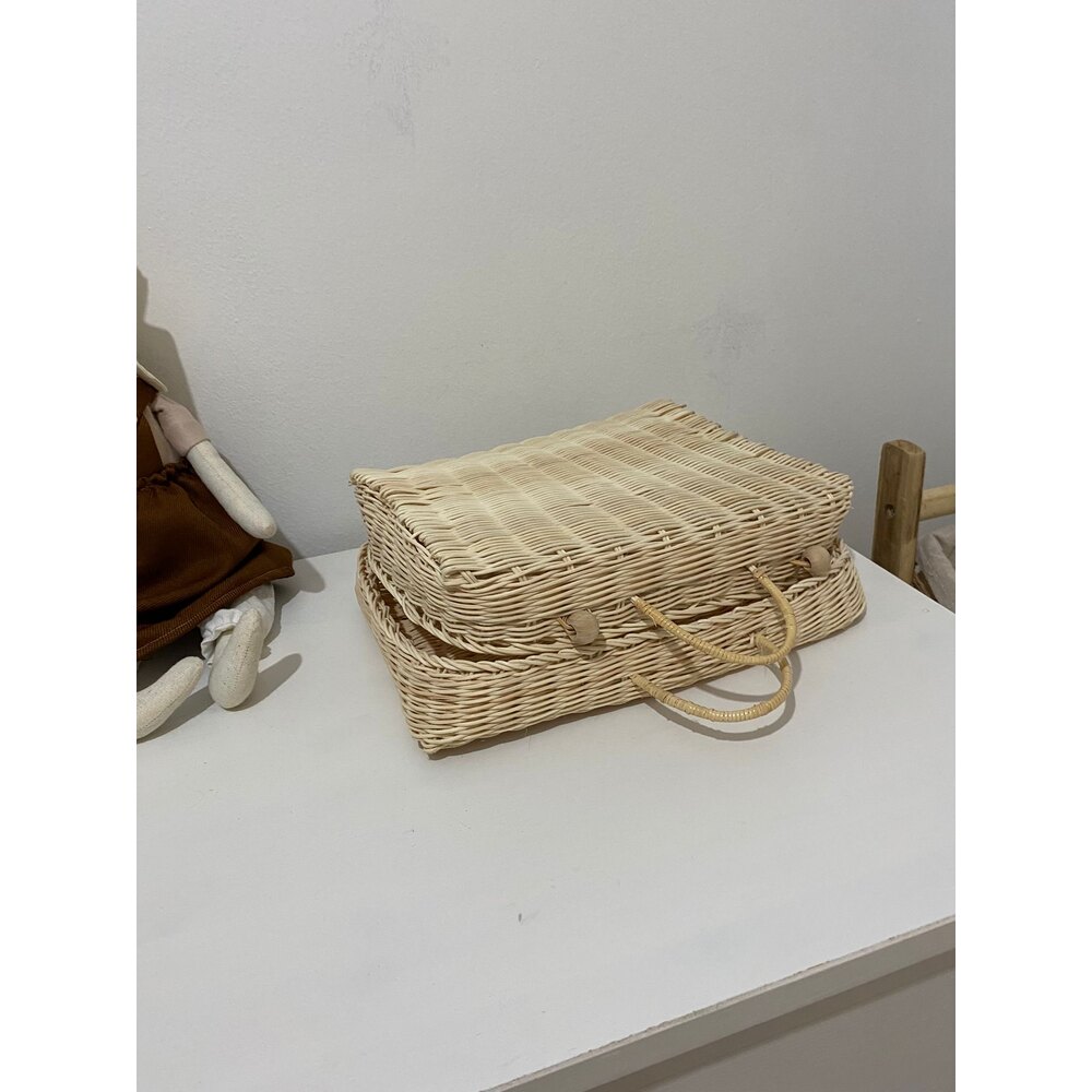 Arsheeya Rattan Rattan | ELEYSA RATTAN
