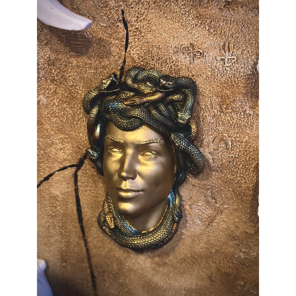 Medusa Duvar Heykel 