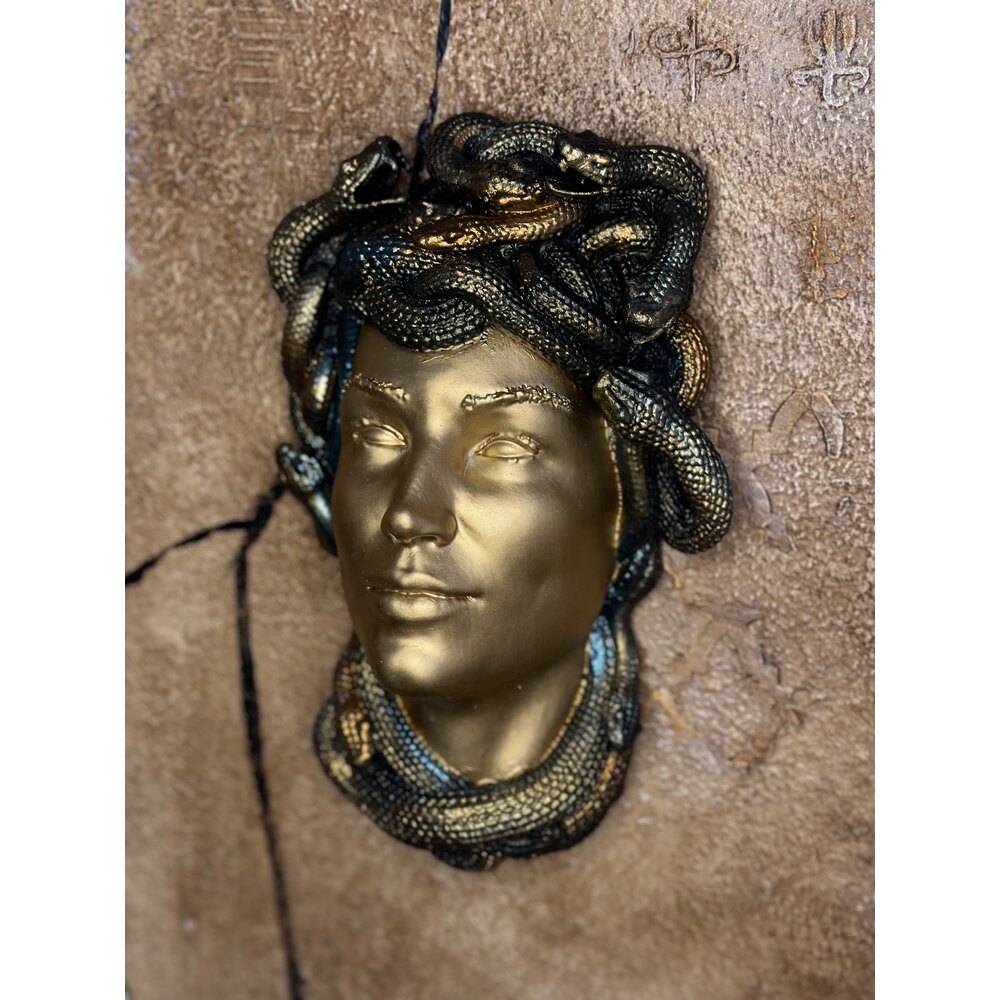 Medusa Duvar Heykel 