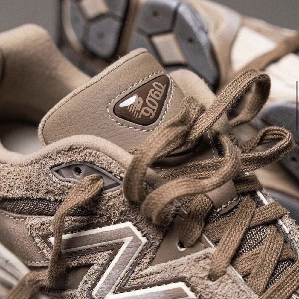 NEW BALANCE 9060 