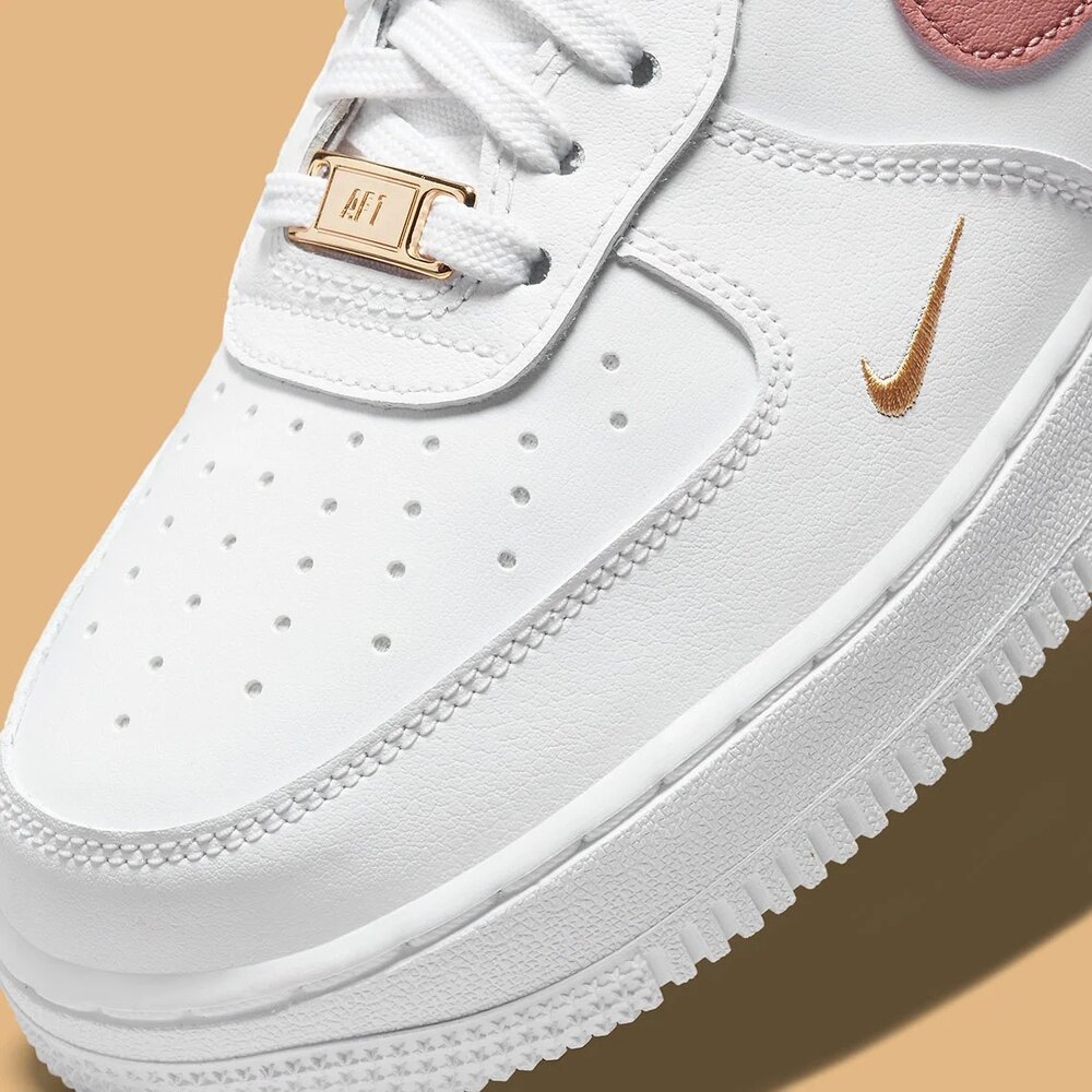 Airforce 1 Essential Rust Pink