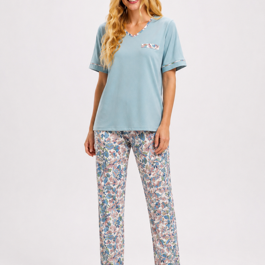 Kısa kollu altı uzun mavi çiçekli kadın pijama takımı