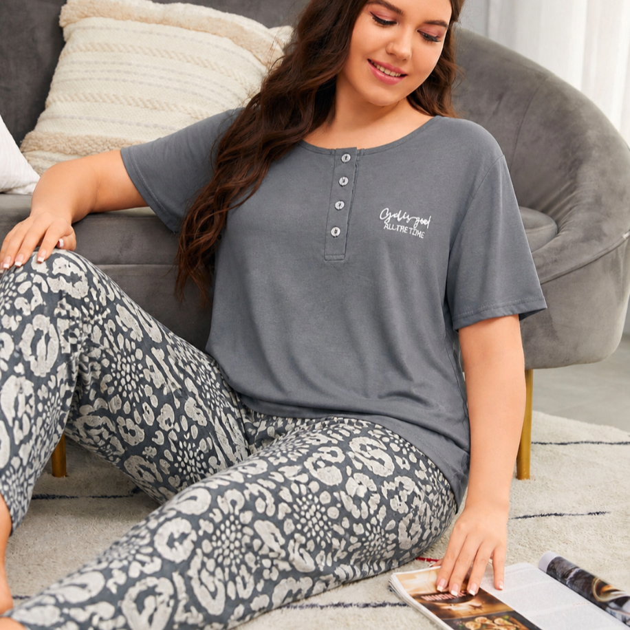Büyük beden gri desenli pijama takımı 