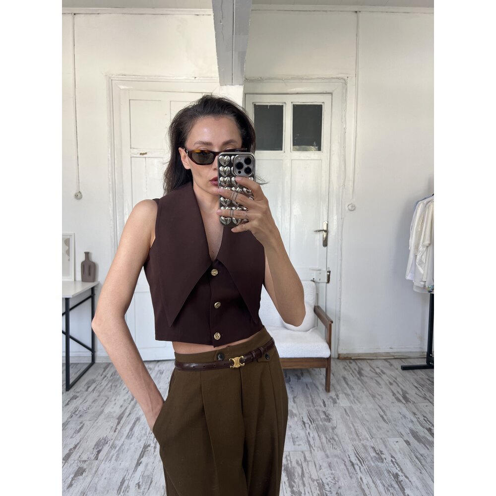 Premium Kalıp ve Kumaş Maxi Yaka Crop Yelek
