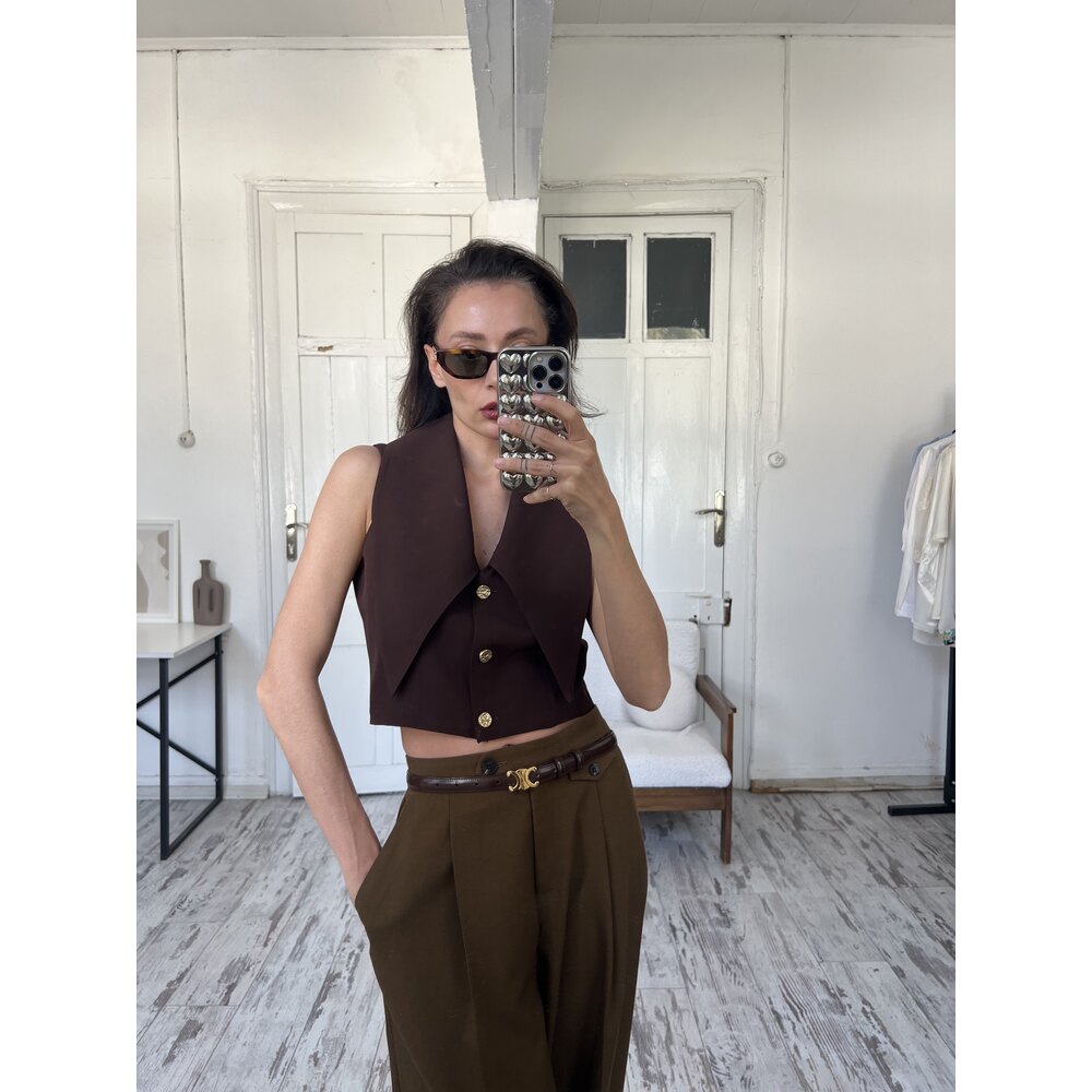 Premium Kalıp ve Kumaş Maxi Yaka Crop Yelek