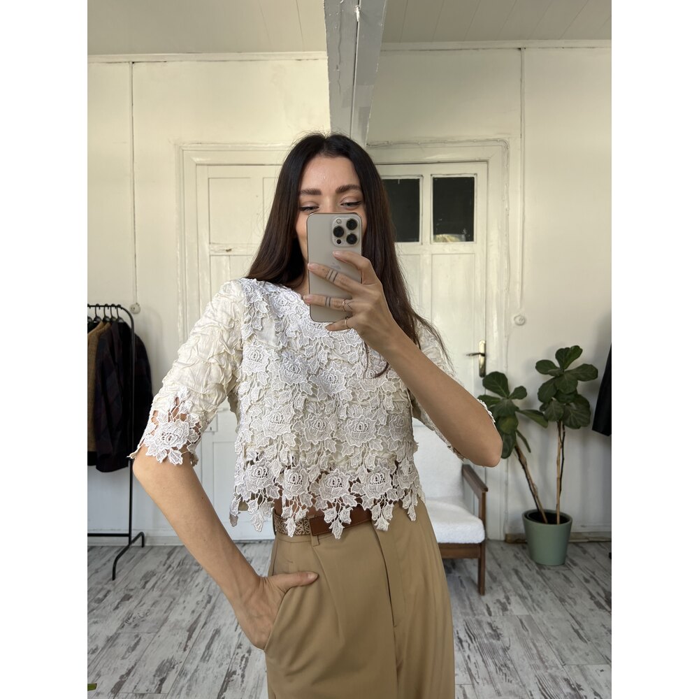 Made in Italy Fransız Güpür %100 Viscose Nadir Parça Bluse