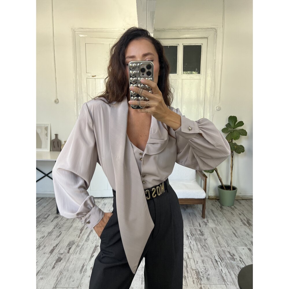 Hand Tailored Silky Touch Alman Seri Yaka Detaylı Bluz