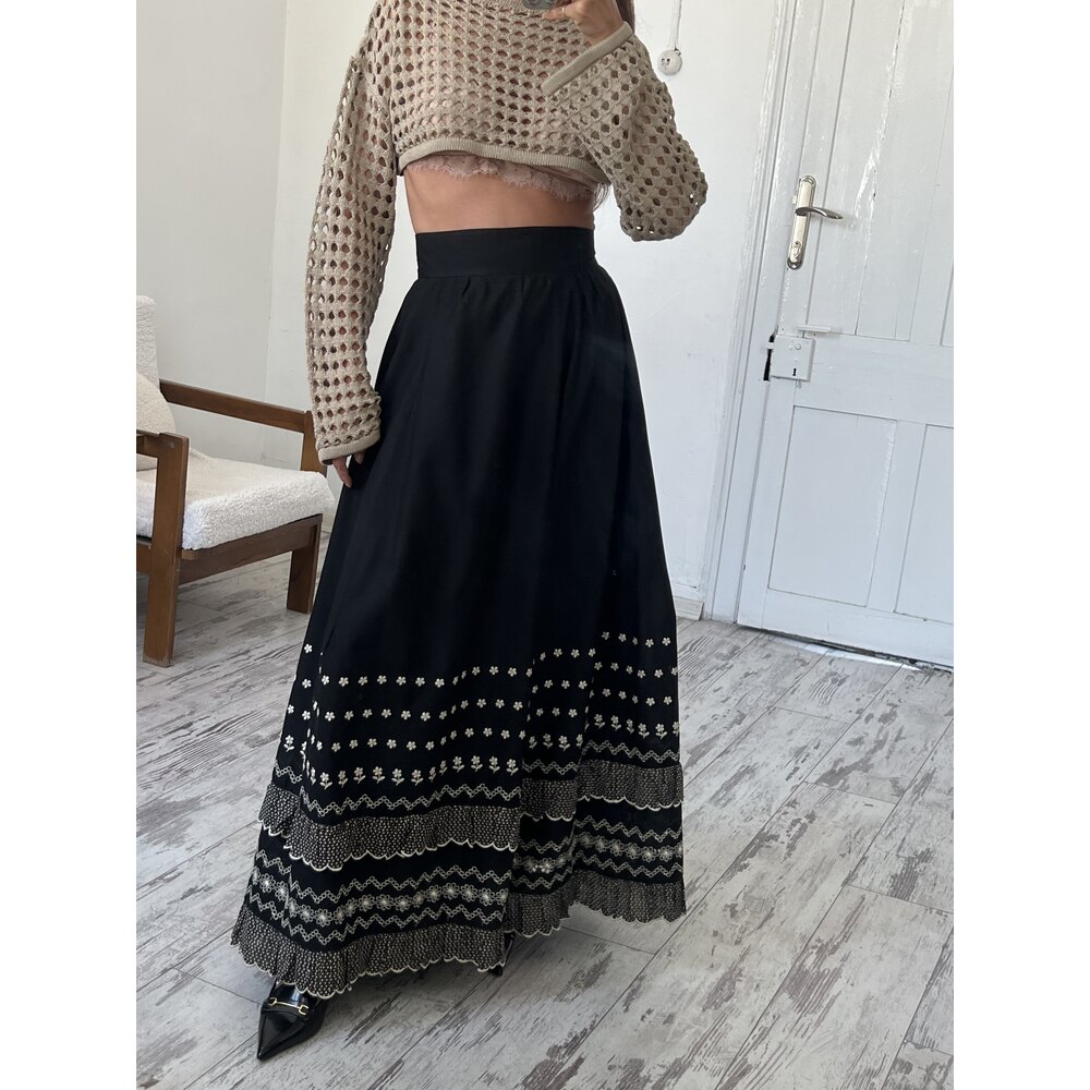 Çiçek İşlemeli Kedime Detaylı Exclusive Seri Maxi Etek