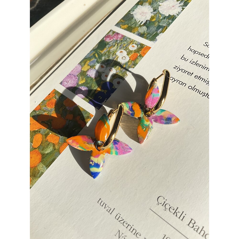 Çiçekli bahçe Koleksiyonu- Çiçek Çelik Halkalı Küpe