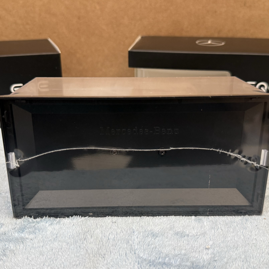 MERCEDES SIFIR ORİJİNAL EQE 1/43 MODEL ARABA