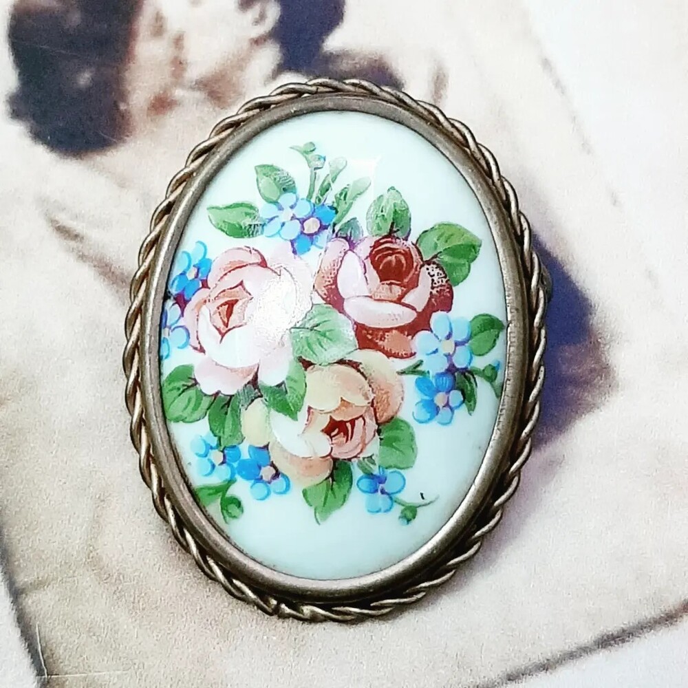 Limoges Porselen Broş