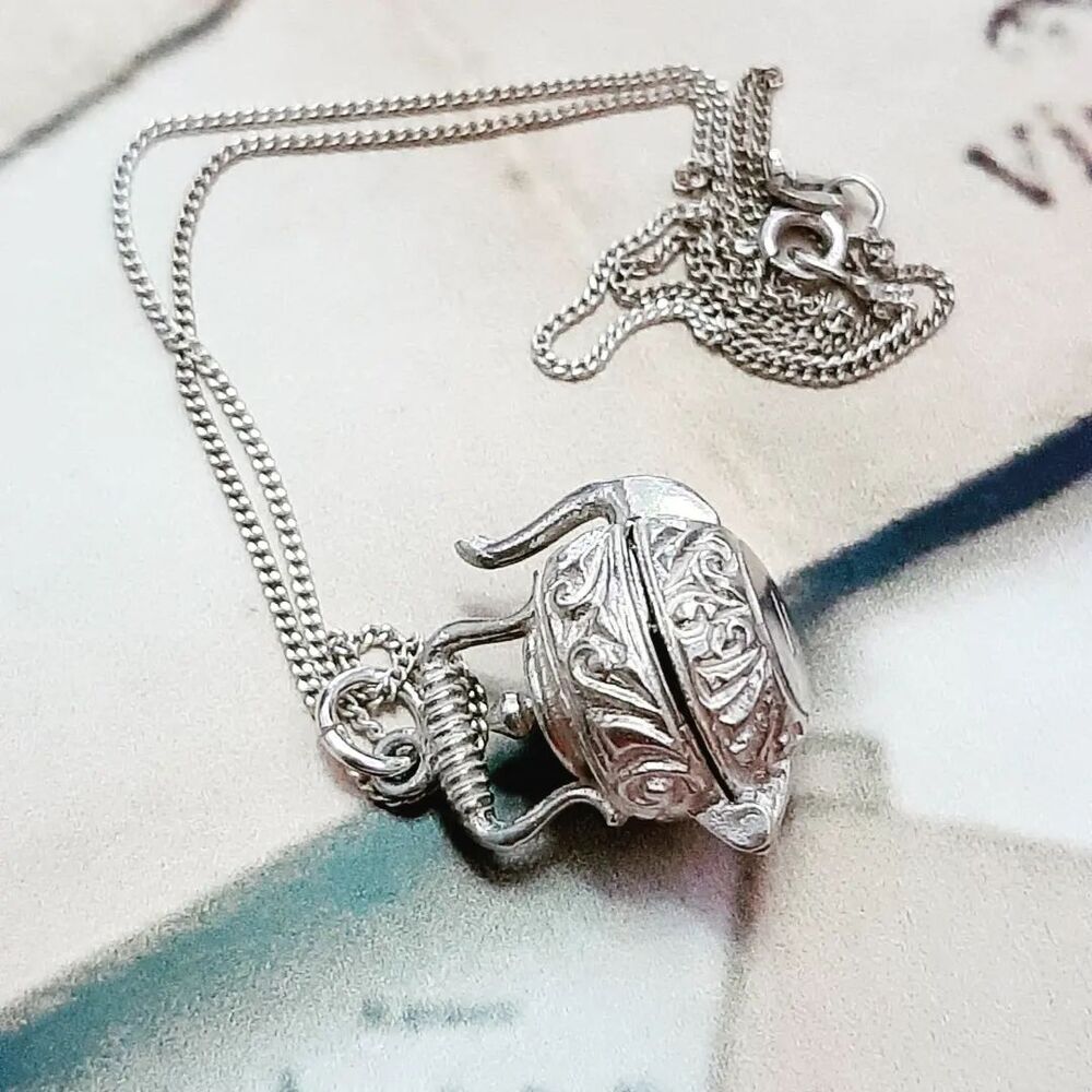 Gümüş Vintage Kolye