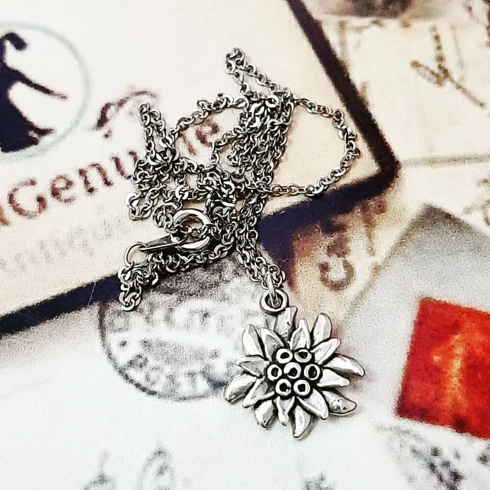 Vintage Gümüş Kolye