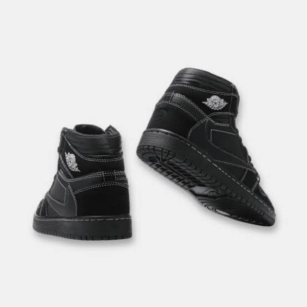 Air Jordan 1 x Travis Scott High Black Phantom | VOGUE VİTRİNİ