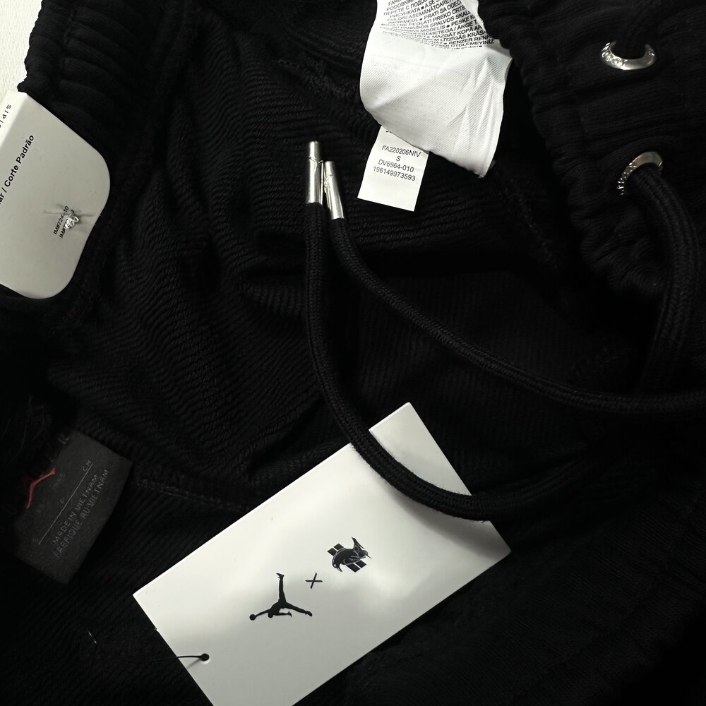 Jordan x Two 18 Short [DV6964-010]