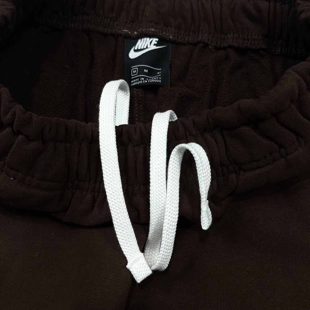 Nike Club Kahve Short