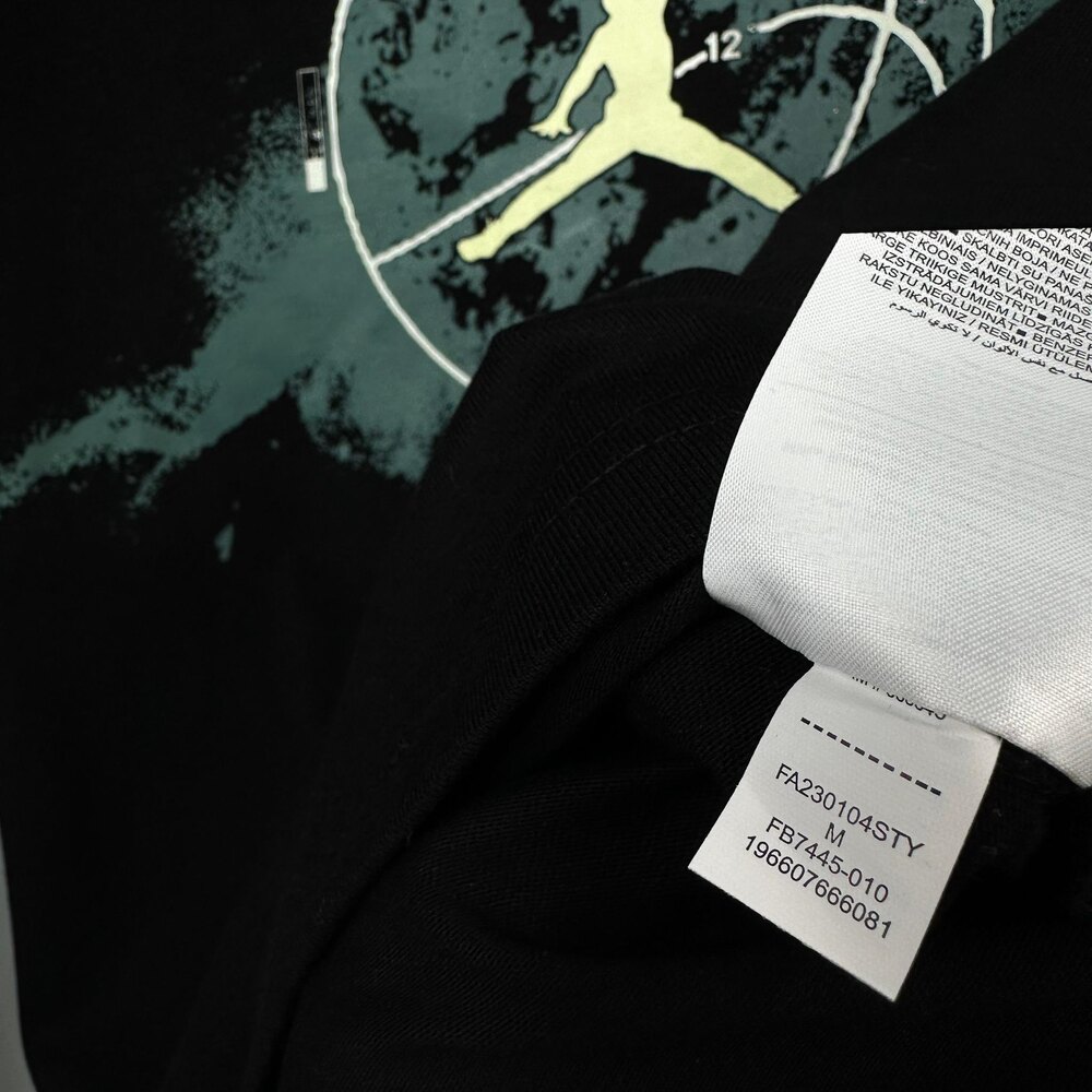 Jordan M J Graphic Short-Sleeve Tshirt [FB7445-010]
