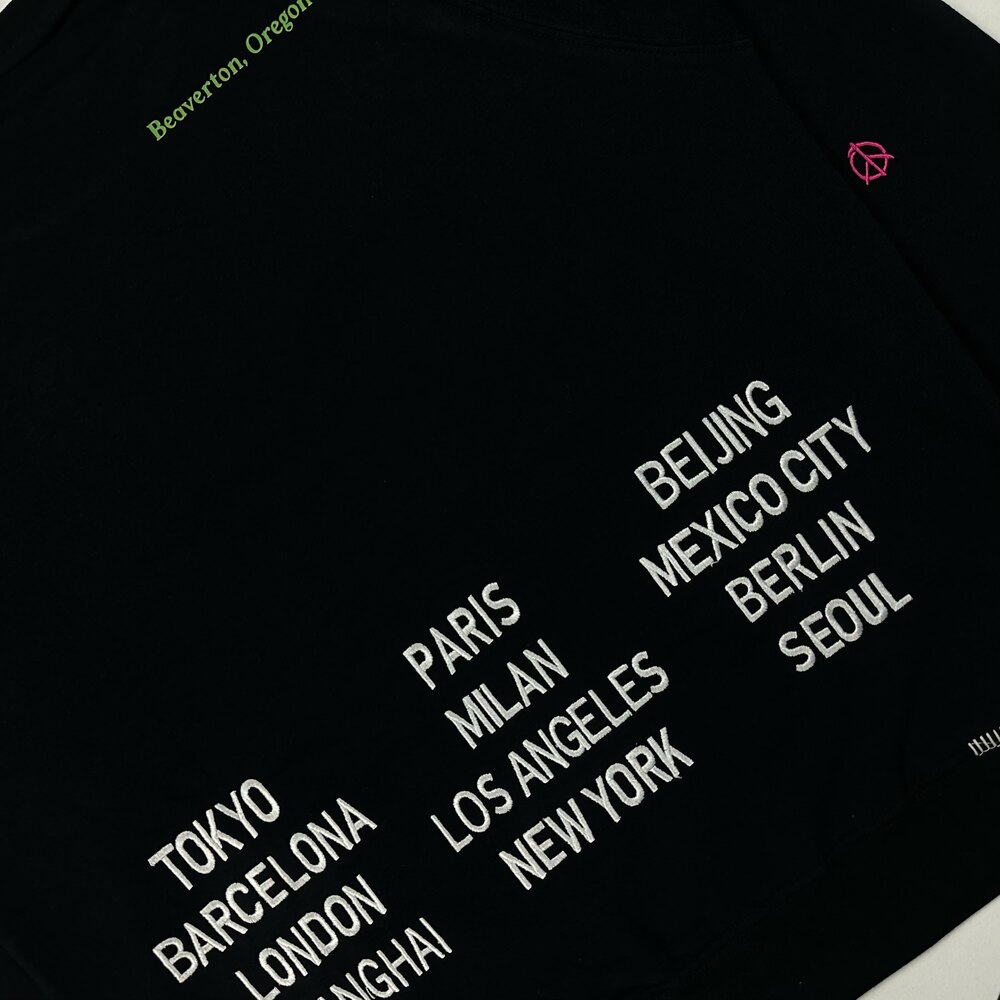 Nike Sportswear French Terry Worldtour Crew Sweatshirt [DD0882-010]