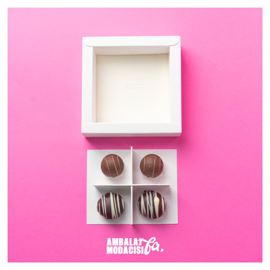2020 MODEL 4 GÖZLÜ ÇİKOLATA KUTUSU ( 11.5X11.