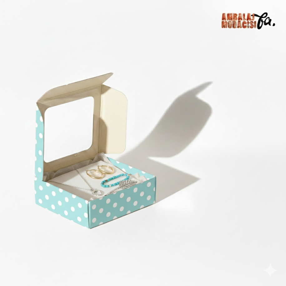 ÇARŞI KUTU BEBEK MAVİSİ TAKI KUTUSU ( 9X9X3 CM ) 25 ADET