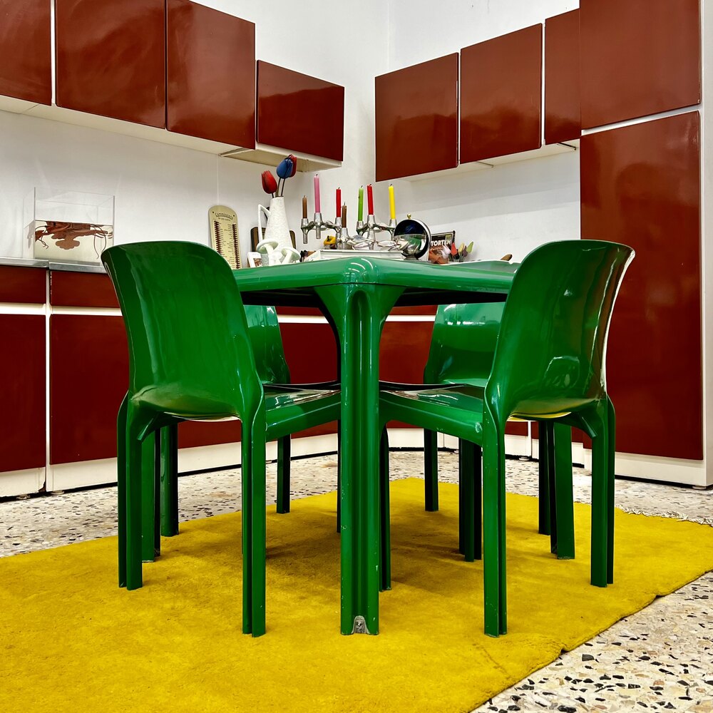 『超希少』Artemide NESTORE ポストモダン イタリア　TAVOLO Artemide Milano Stadio 80 Table with Selene Stacking Chairs Dining