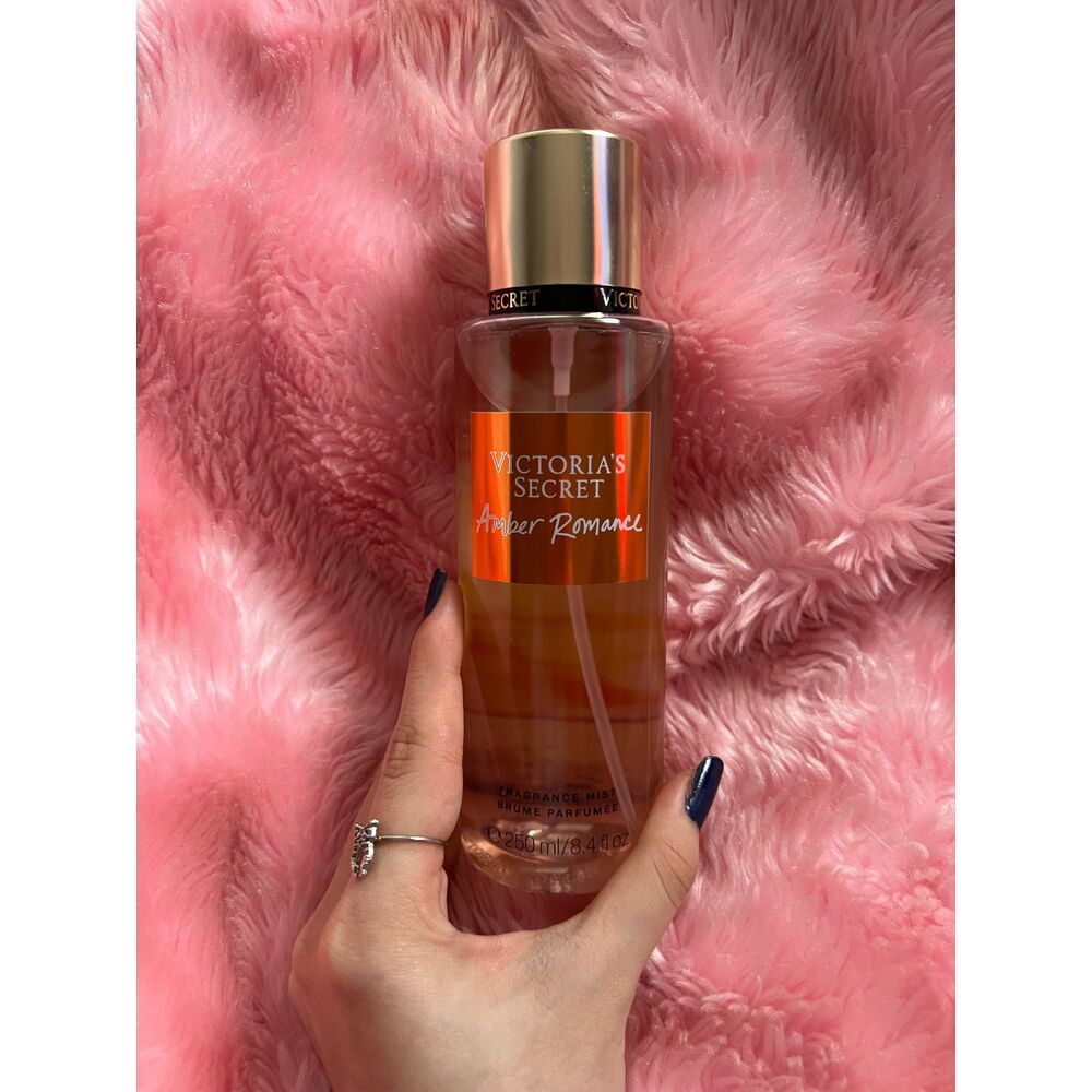 Victoria's Secret | Amber Romance Vücut spreyi 