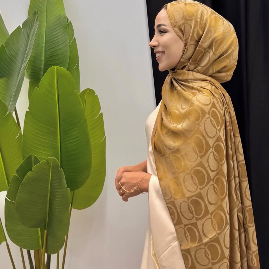 Halka Model Şal