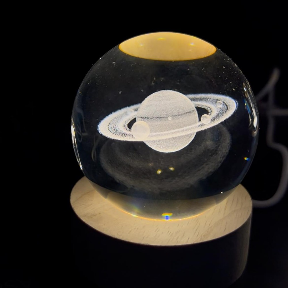 Satürn Figürlü Cam Küre