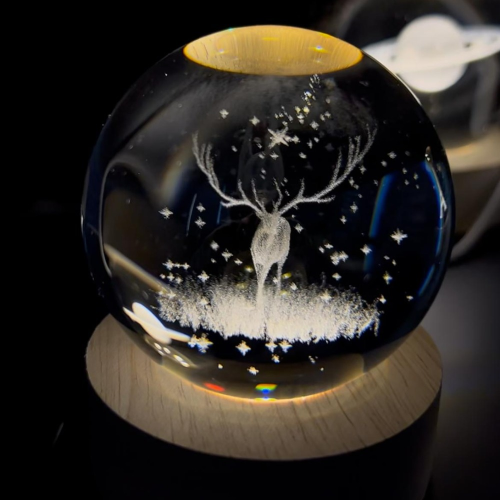 Geyik Figürlü Cam Küre