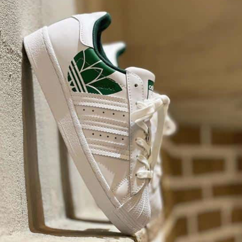 STAR GREEN