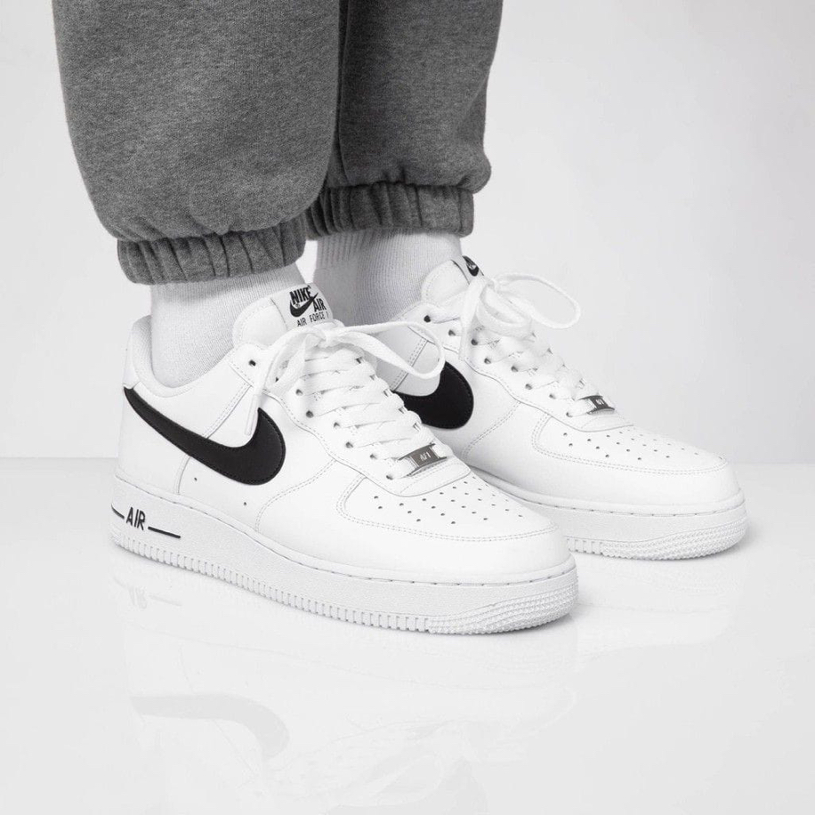 AF CLASSİC WHITE AND BLACK