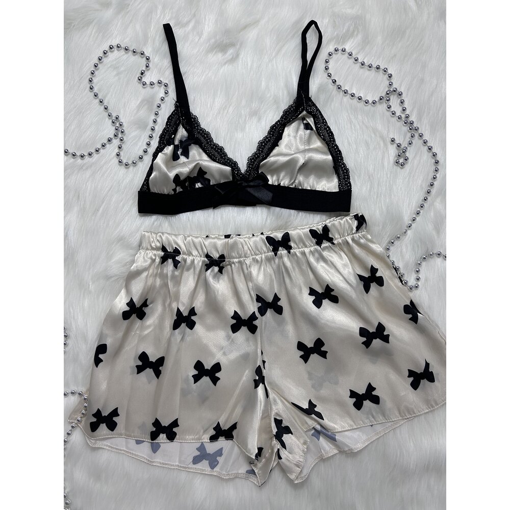  KREM SATEN DESENLİ ŞORTLU BRALET TAKIM