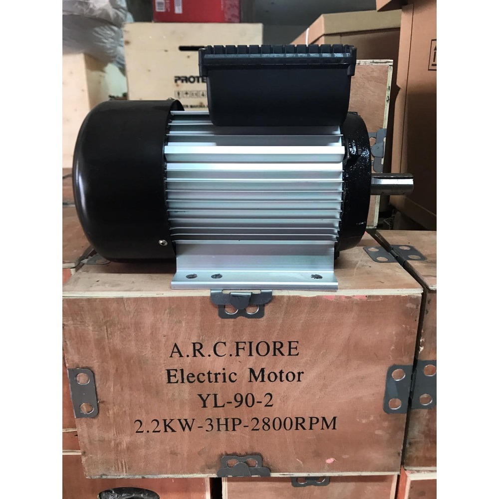 2.2 KW 3 HP 3000 DEVİR İTHAL MOTOR