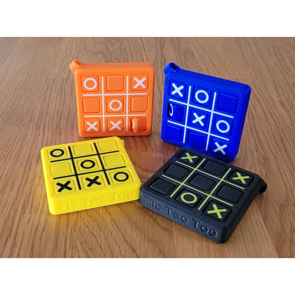 jede masterさん専用 X O X Anahtarlık | Escad24