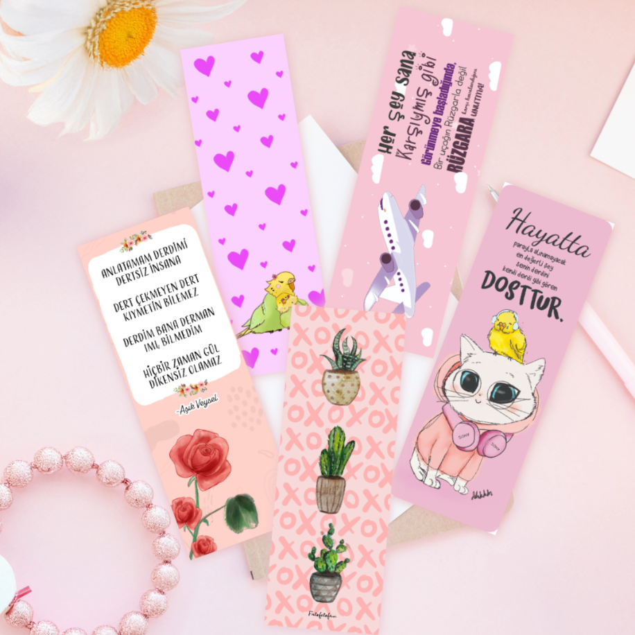 Pembe Konseptli 5’li Kitap Ayracı Seti – El Çizimi Tasarım | Minimal & Estetik
