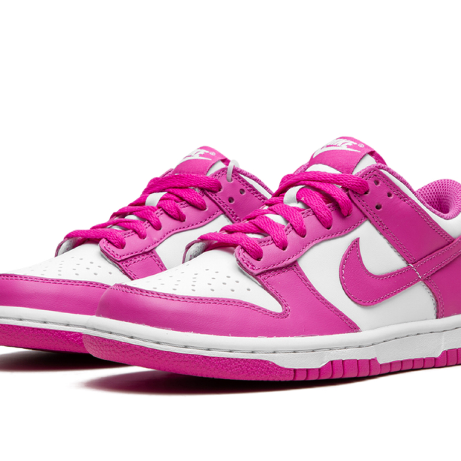 Nike Dunk Low “Active Fushia”