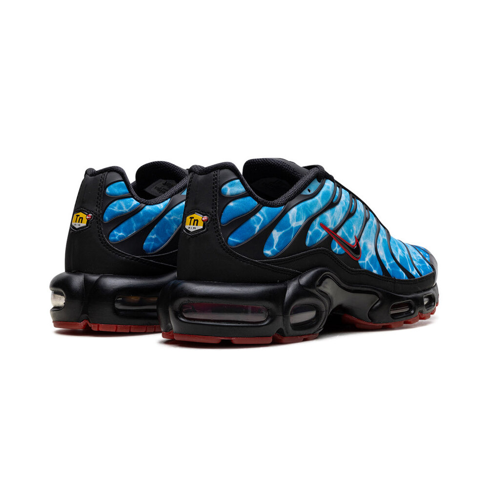 Nike Air Max TN “Shark Attack”