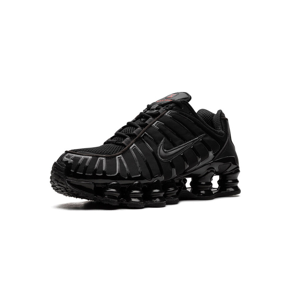  Nike Shox “Triple Black”