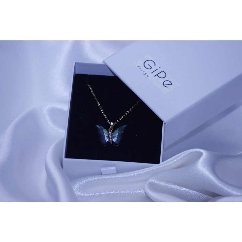 Mavi Işıltılı Üç Boyutlu Gold Kelebek Kolye | GiPe Design
