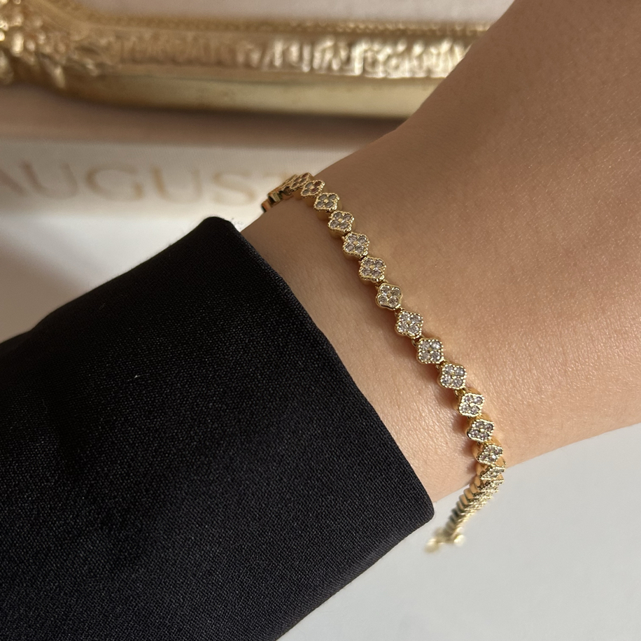 Glints Vip Gold Beyaz Yonca Bileklik | VİP | Glint.Co Accessory