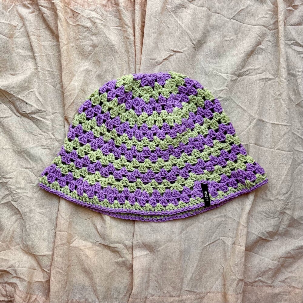“Vega lilac” şapka