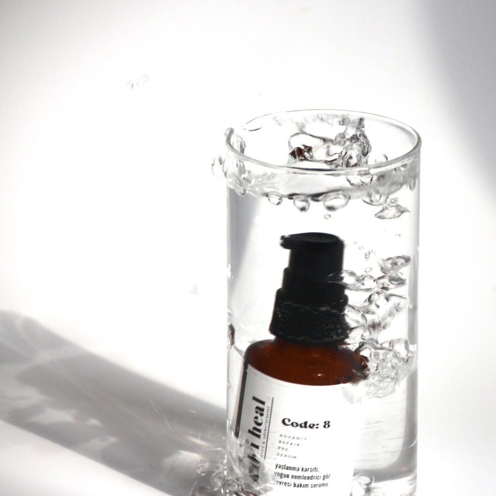 Code: 8 Hyalüronik Asit Yoğun Nemlendirici Serum